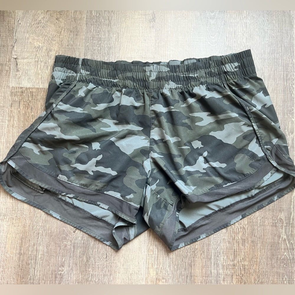Athleta Mesh Racer Run Green Camo Shorts - L